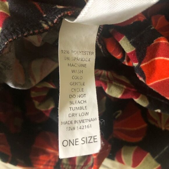 Lularoe OS Umbrella Leggings  - Picture 3 of 4